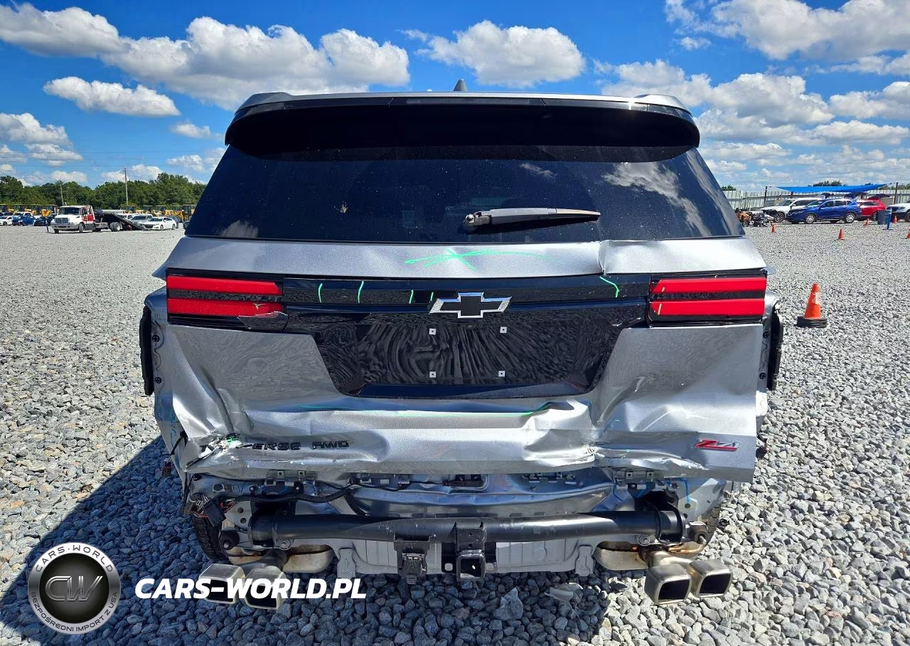 2025 Chevrolet Traverse Z71 VIN:1GNEVJRS6SJ218630 - 6