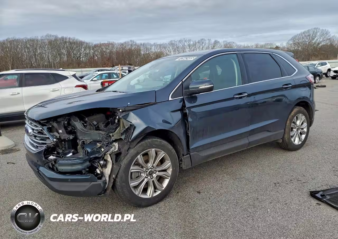 2024 Ford Edge Titanium