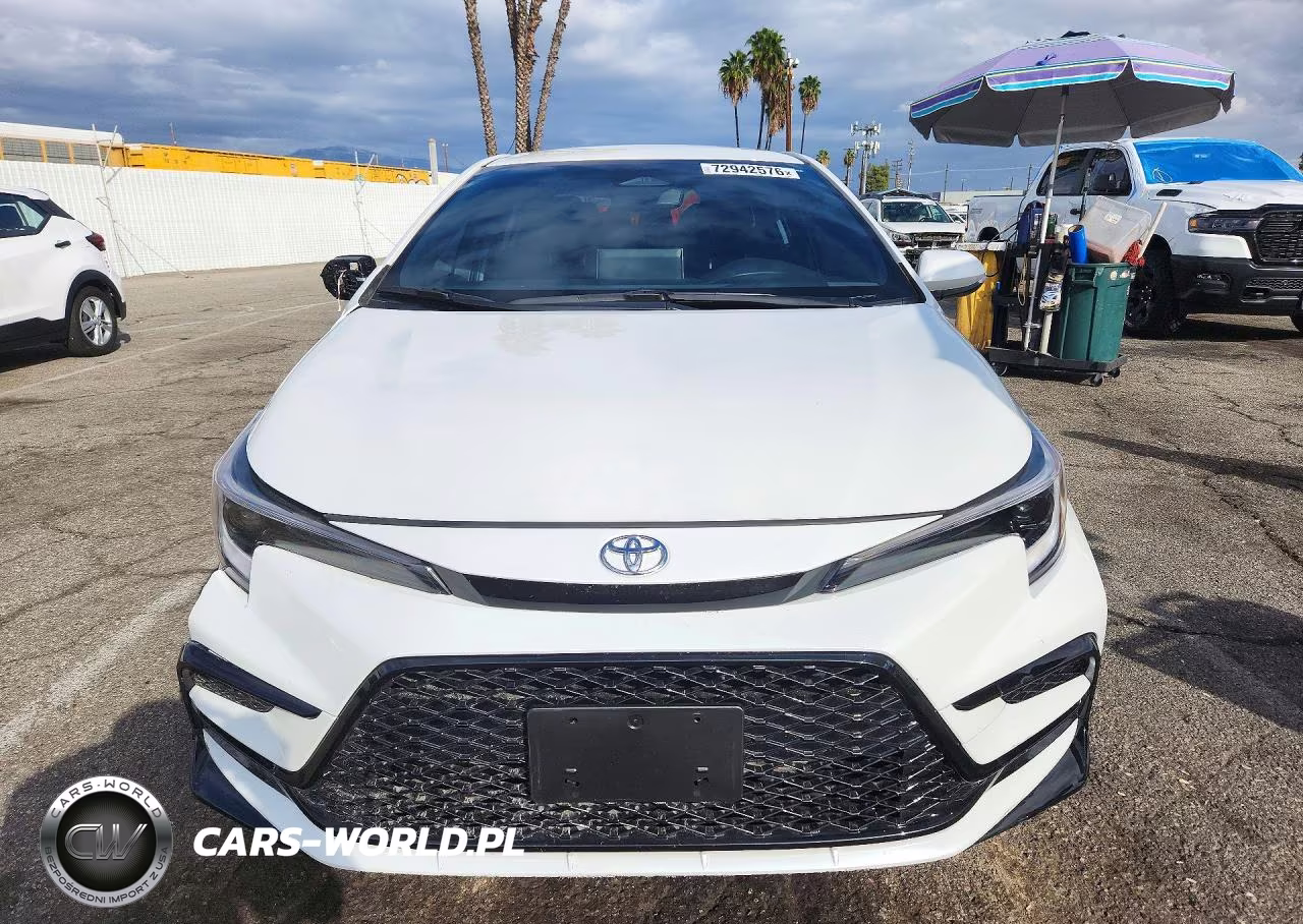 2026 Toyota Corolla Hybrid Se VIN:JTDBCMFE9T3143736 - 5
