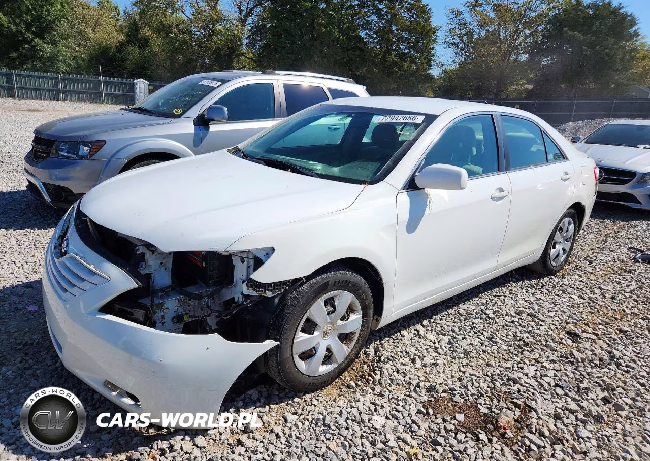 2009 Toyota Camry Le – zdjęcie 1 z 13
