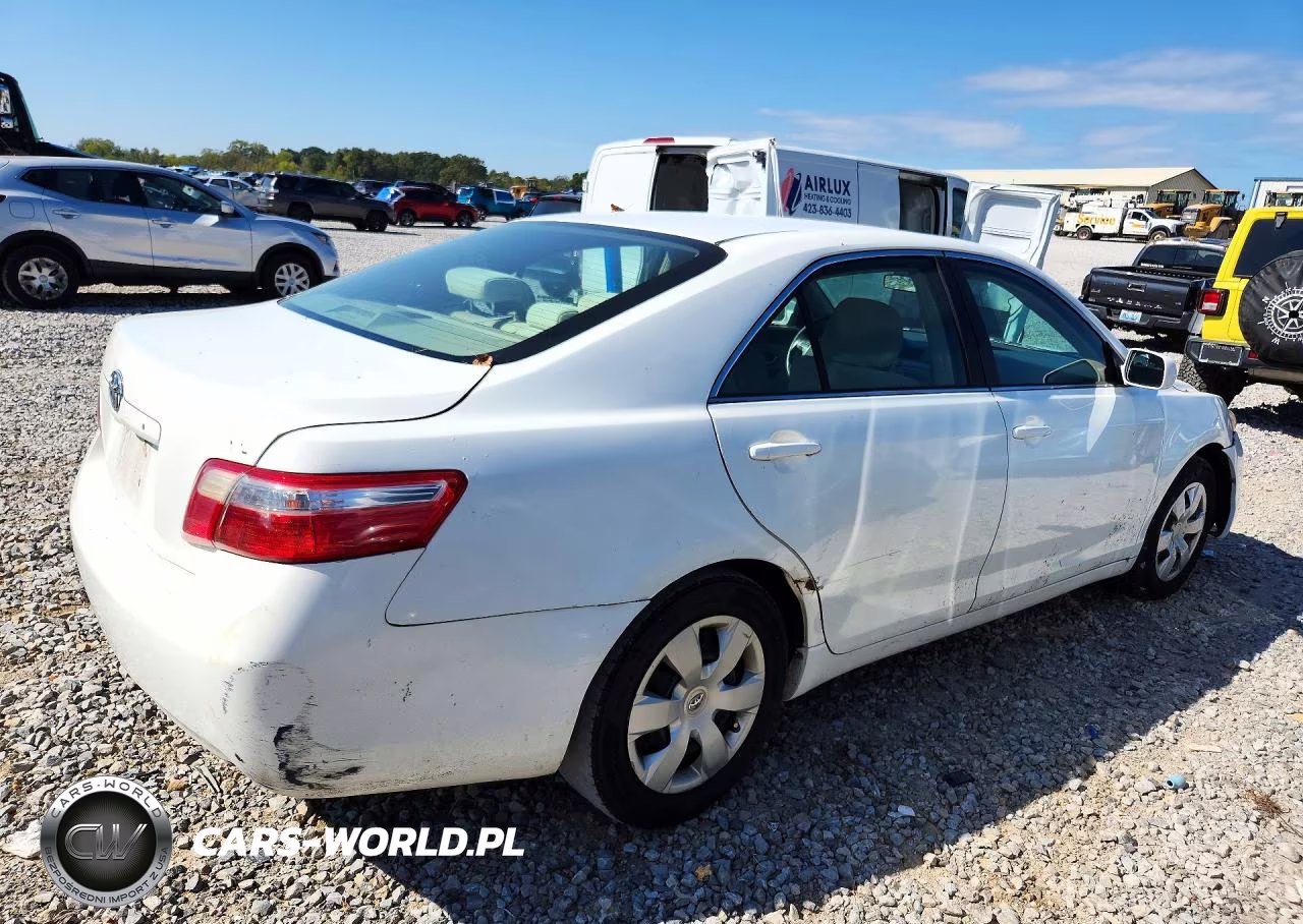 2009 Toyota Camry Le VIN:4T4BE46K19R121413 - 3