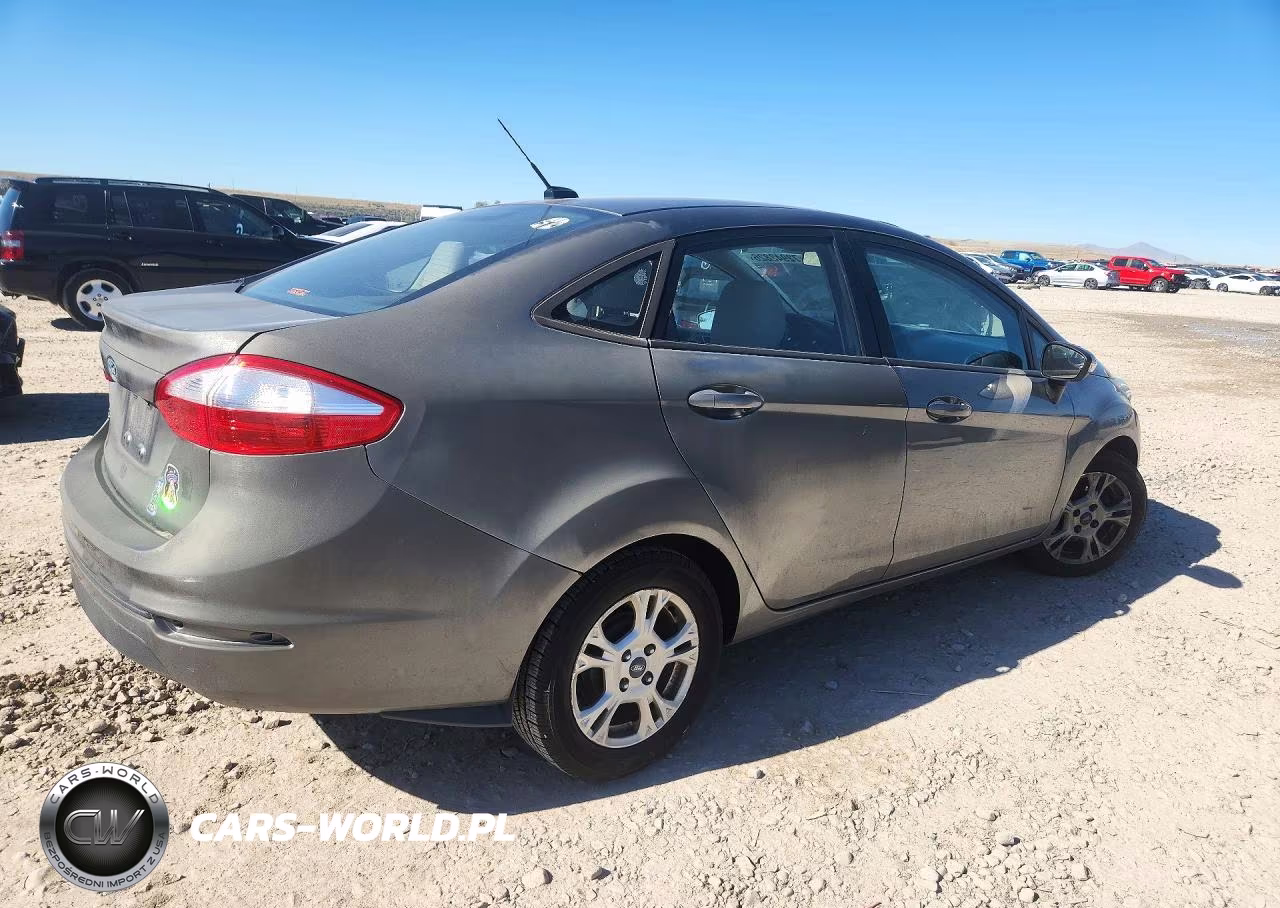 2014 Ford Fiesta Se VIN:3FADP4BJ1EM131247 - 3