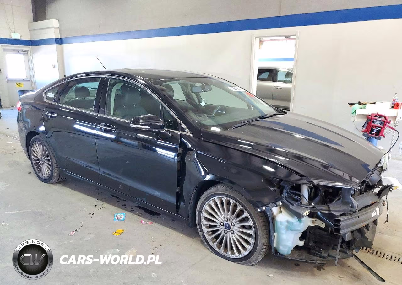 2016 Ford Fusion Titanium VIN:3FA6P0K90GR249481 - 4