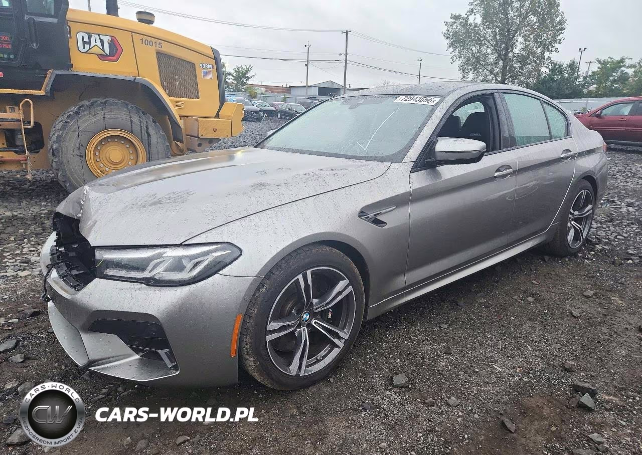 2023 BMW M5