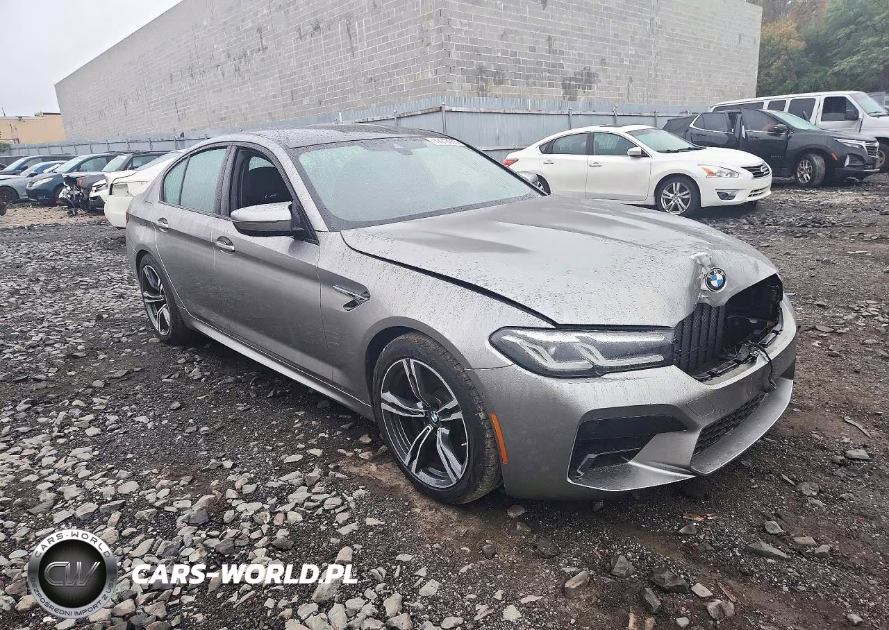 2023 BMW M5 VIN:WBS83CH04PCL74841 - 4