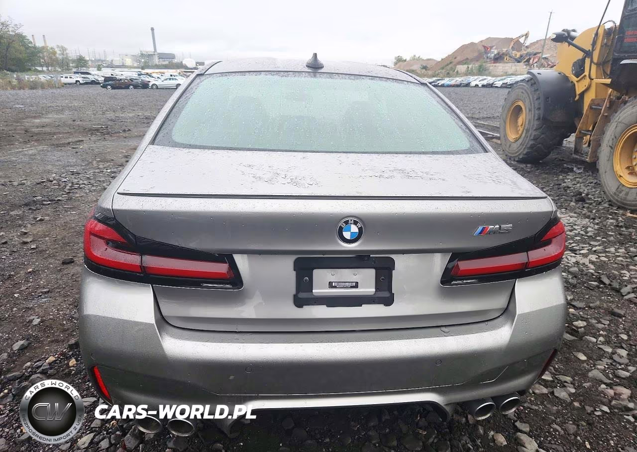 2023 BMW M5 VIN:WBS83CH04PCL74841 - 6