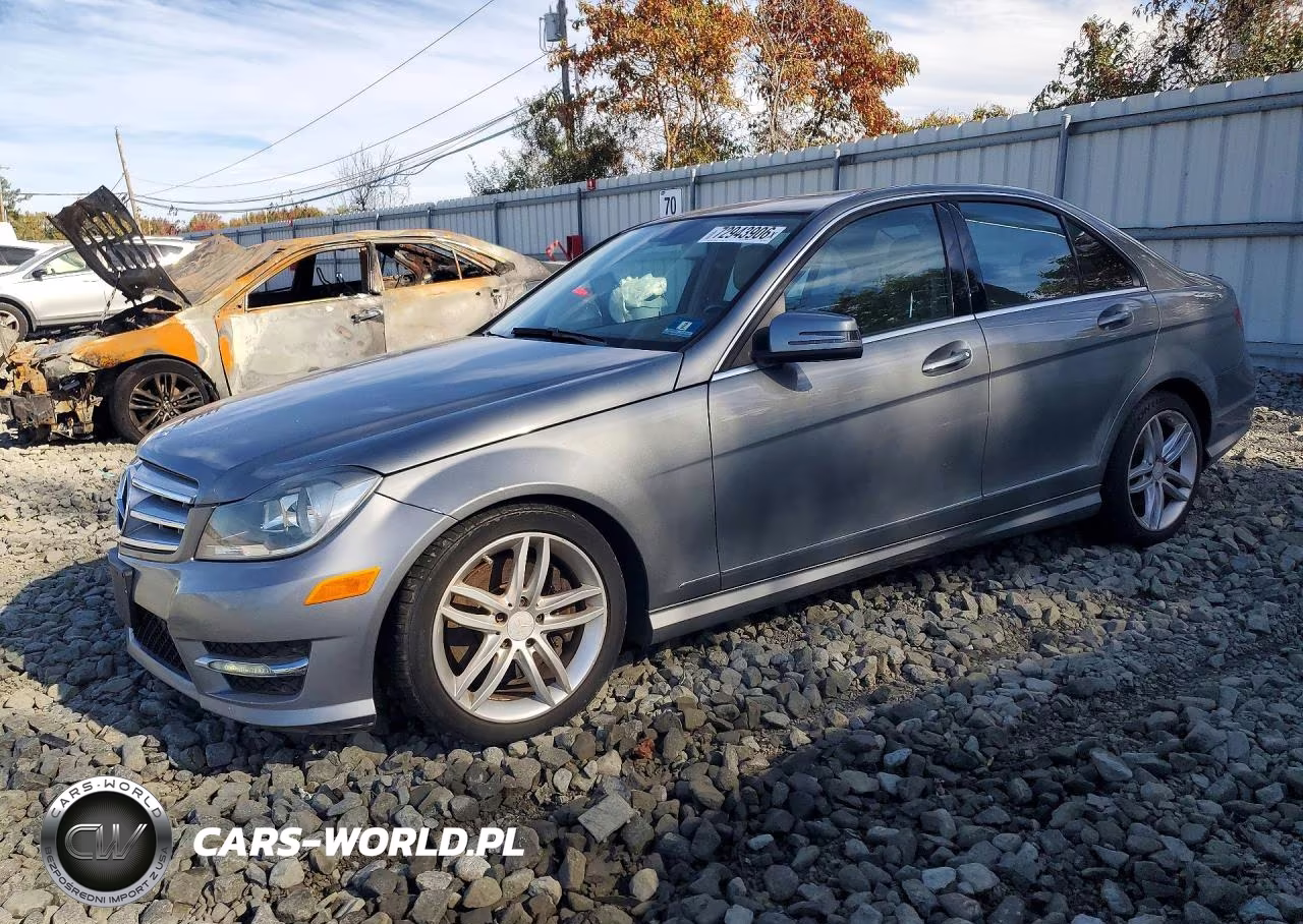 2013 Mercedes-Benz C 300 4Matic
