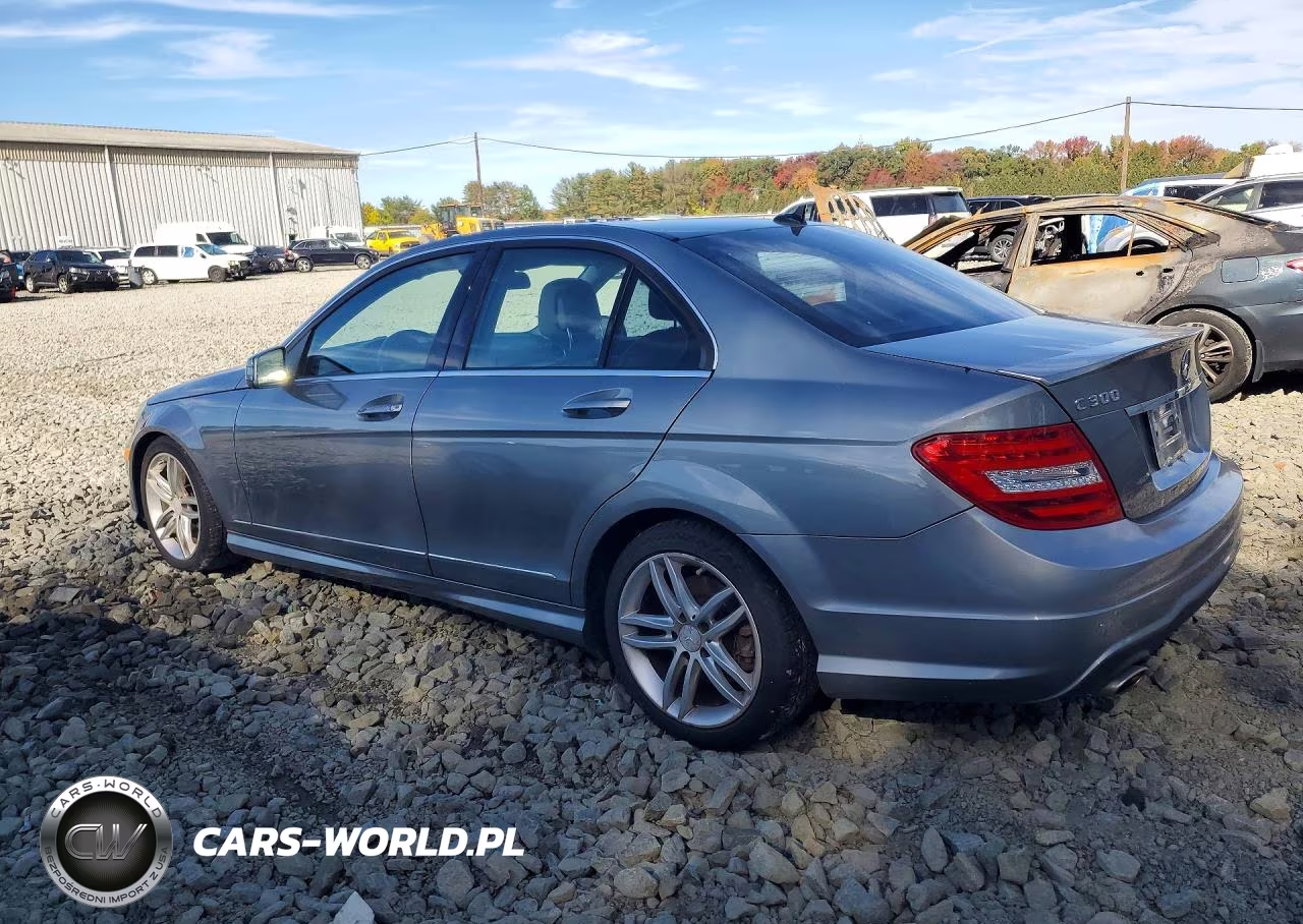 2013 Mercedes-Benz C 300 4Matic VIN:WDDGF8AB7DR287839 - 2