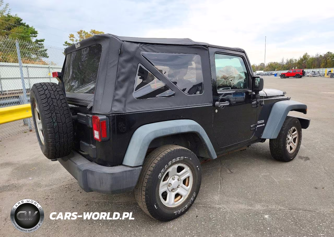 2012 Jeep Wrangler Sport VIN:1C4AJWAG6CL256470 - 3