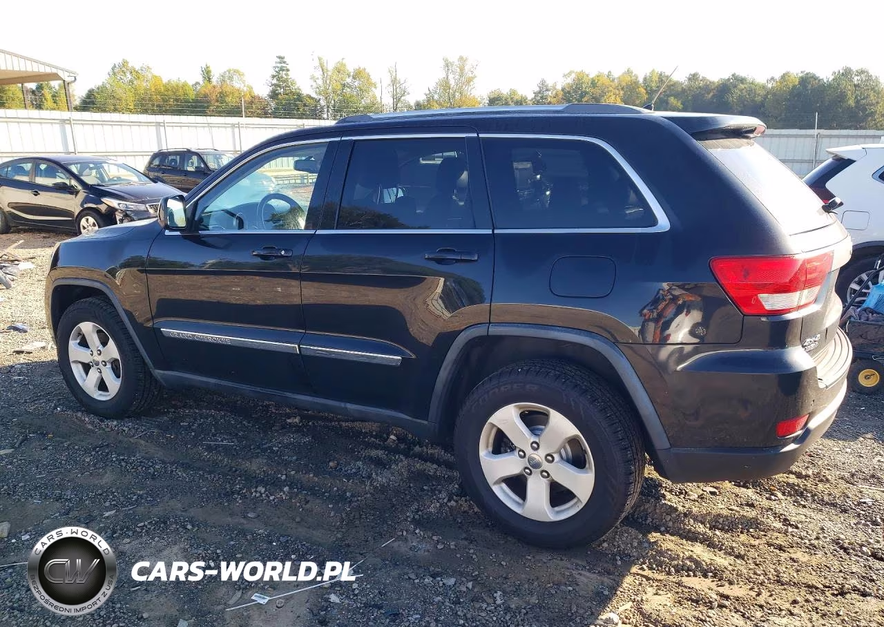 2011 Jeep Grand Cherokee Laredo VIN:1J4RR4GG5BC534422 - 2