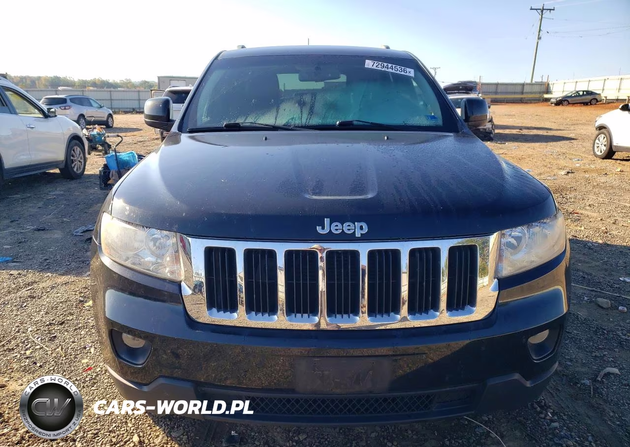 2011 Jeep Grand Cherokee Laredo VIN:1J4RR4GG5BC534422 - 5