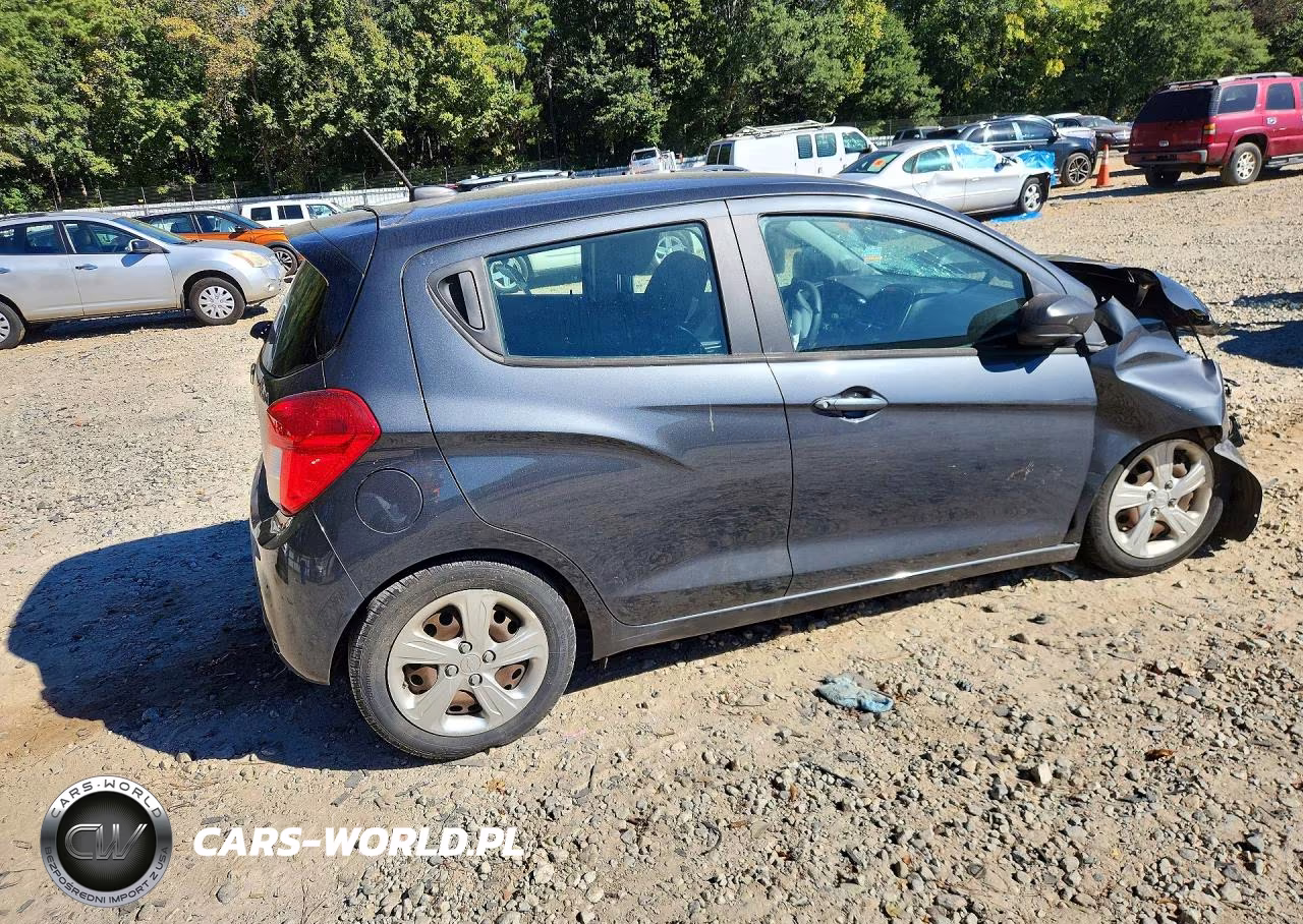 2021 Chevrolet Spark Ls VIN:KL8CB6SA5MC226886 - 3