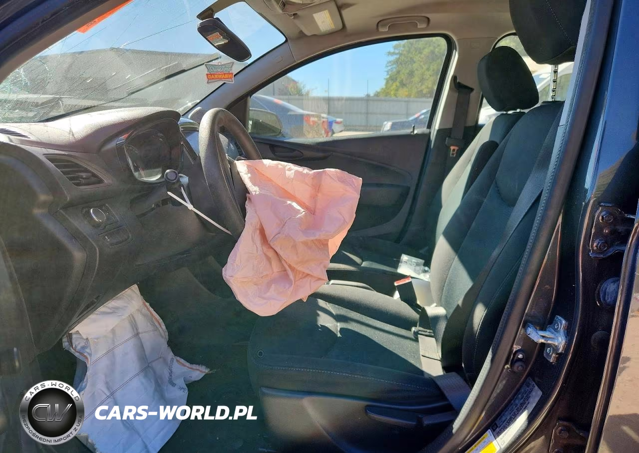 2021 Chevrolet Spark Ls VIN:KL8CB6SA5MC226886 - 7