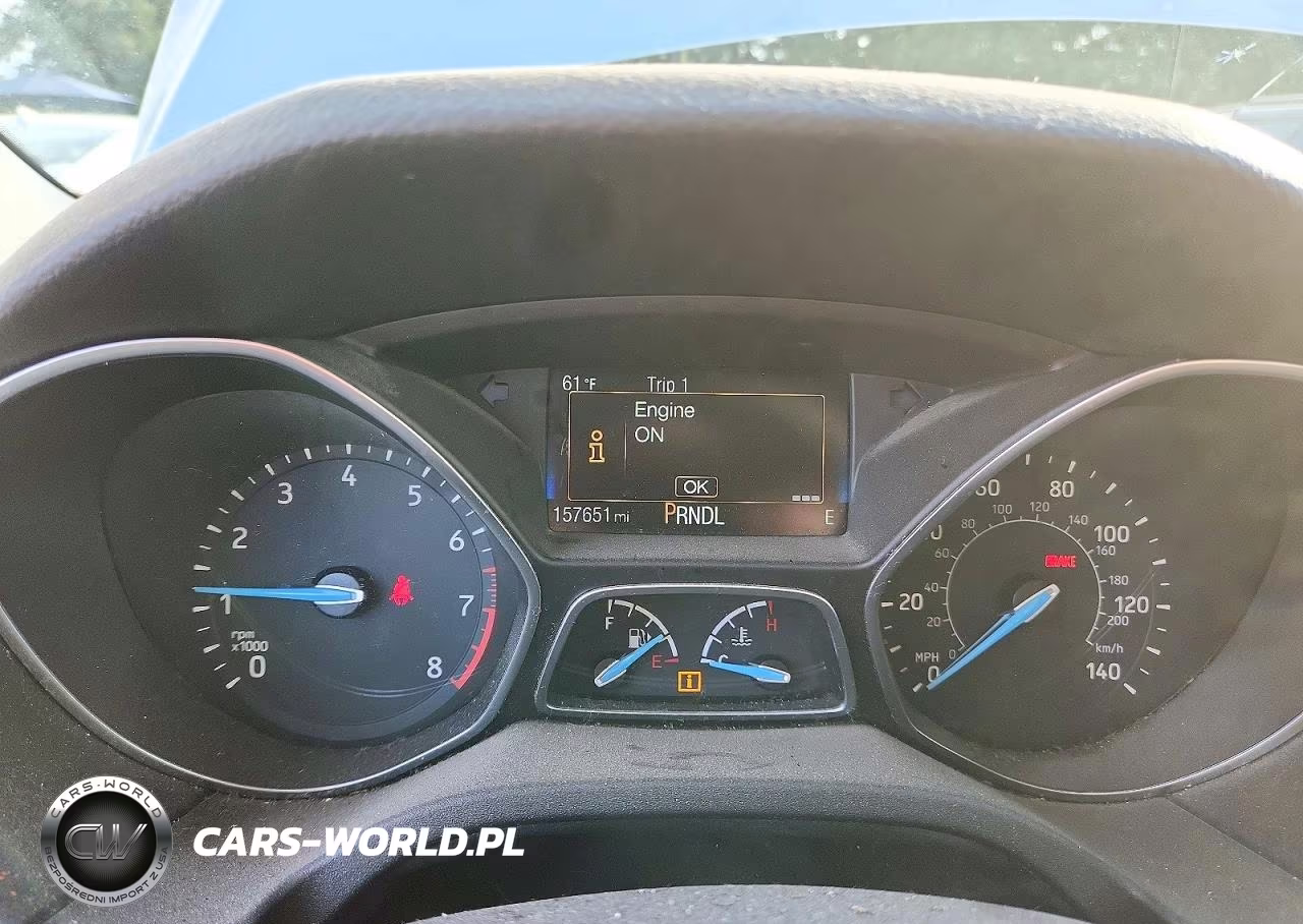 2015 Ford Focus Se VIN:1FADP3F20FL241786 - 9