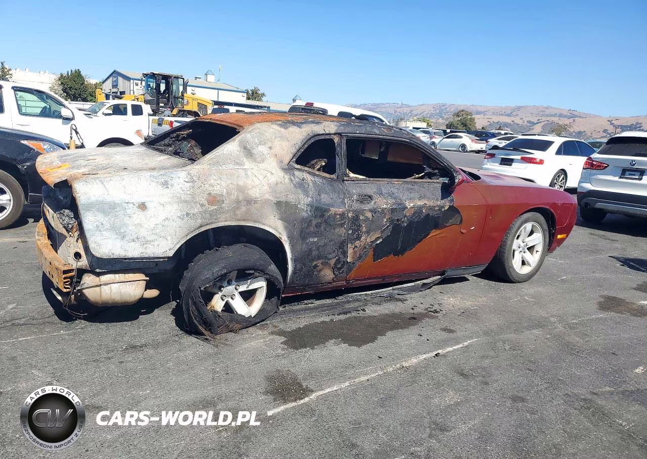 2014 Dodge Challenger Sxt VIN:2C3CDYAG8EH270466 - 3