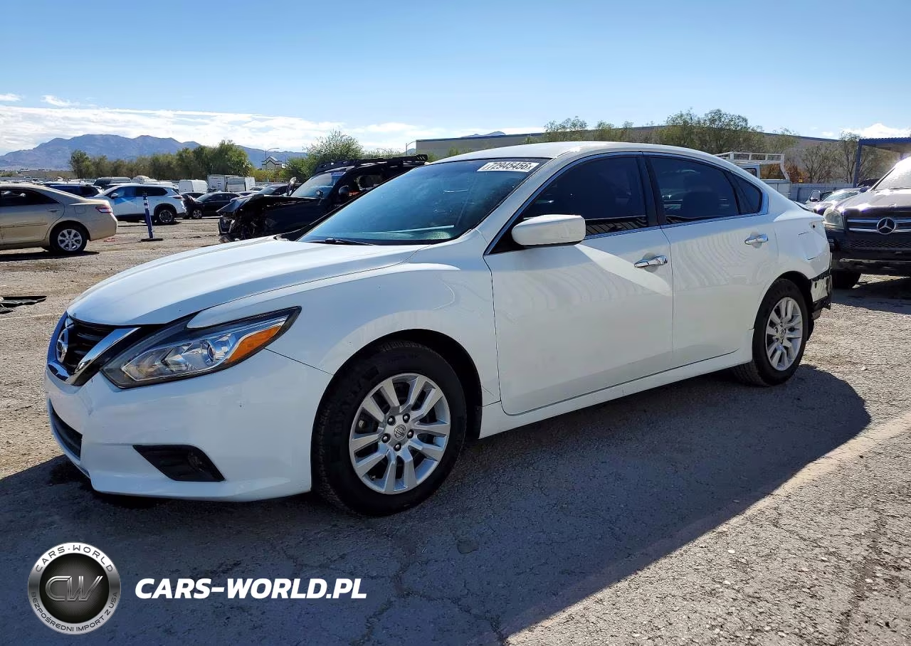 2017 Nissan Altima 2.5 S VIN:1N4AL3APXHN355917 - 1