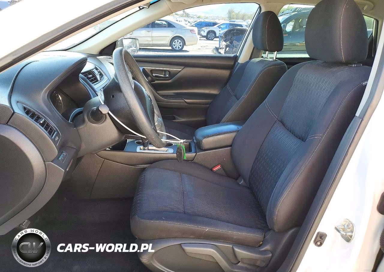 2017 Nissan Altima 2.5 S VIN:1N4AL3APXHN355917 - 7