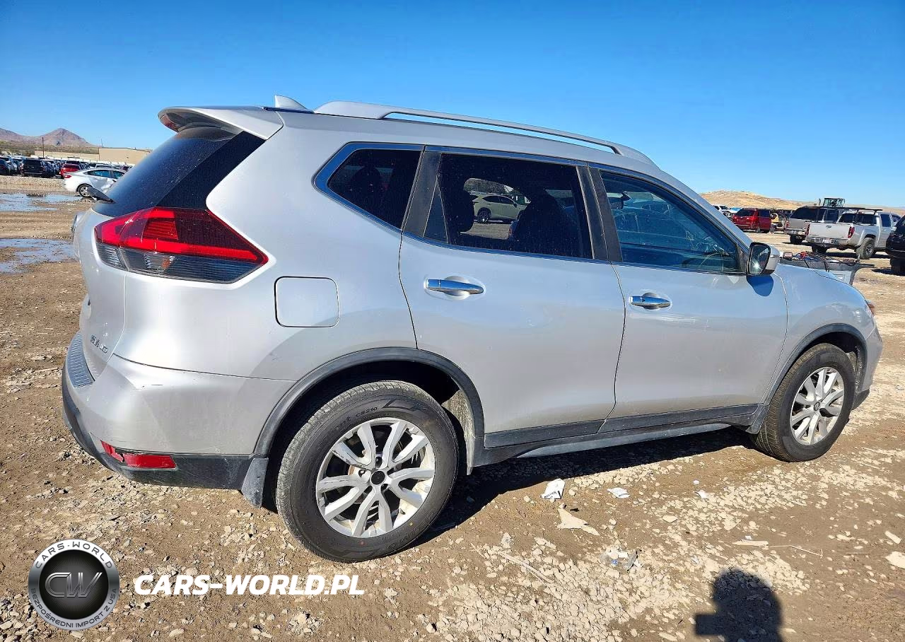 2018 Nissan Rogue Sv VIN:JN8AT2MV3JW314984 - 3