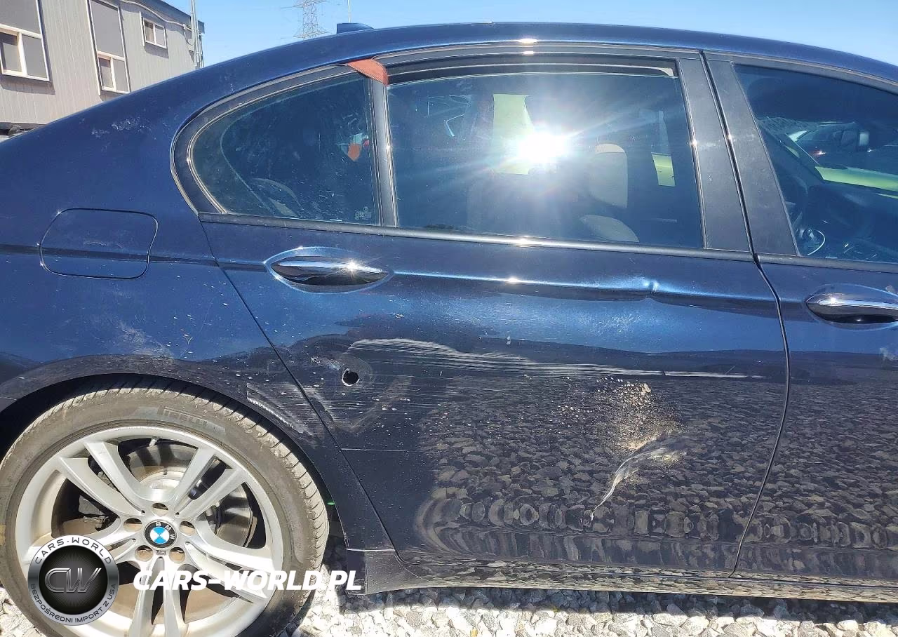 2015 BMW 740 I VIN:WBAYA6C51FG273231 - 10