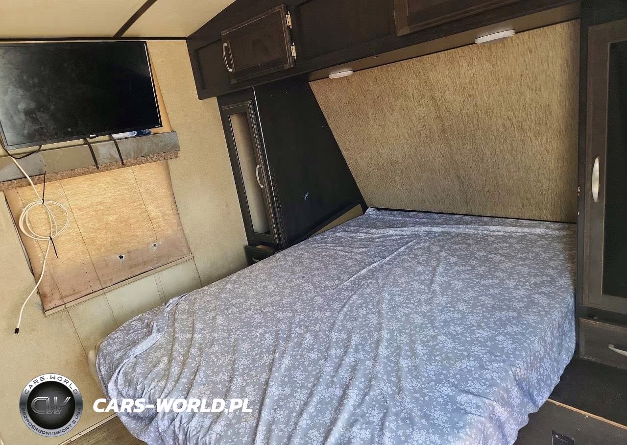 2017 Grand Design Imagine Camper VIN:573TE3220H6601649 - 9
