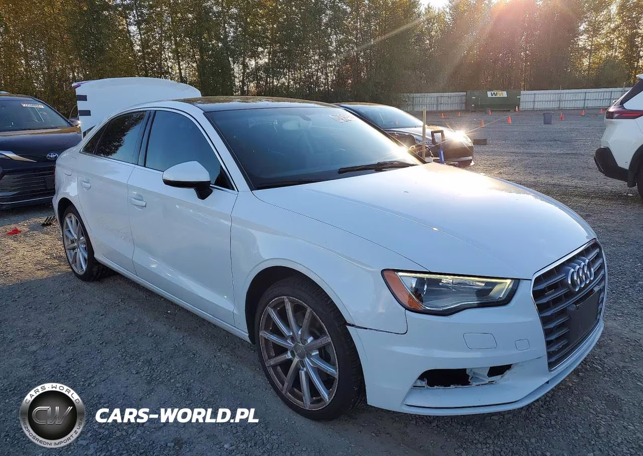 2015 Audi A3 Premium Plus VIN:WAUEFGFFXF1121823 - 4