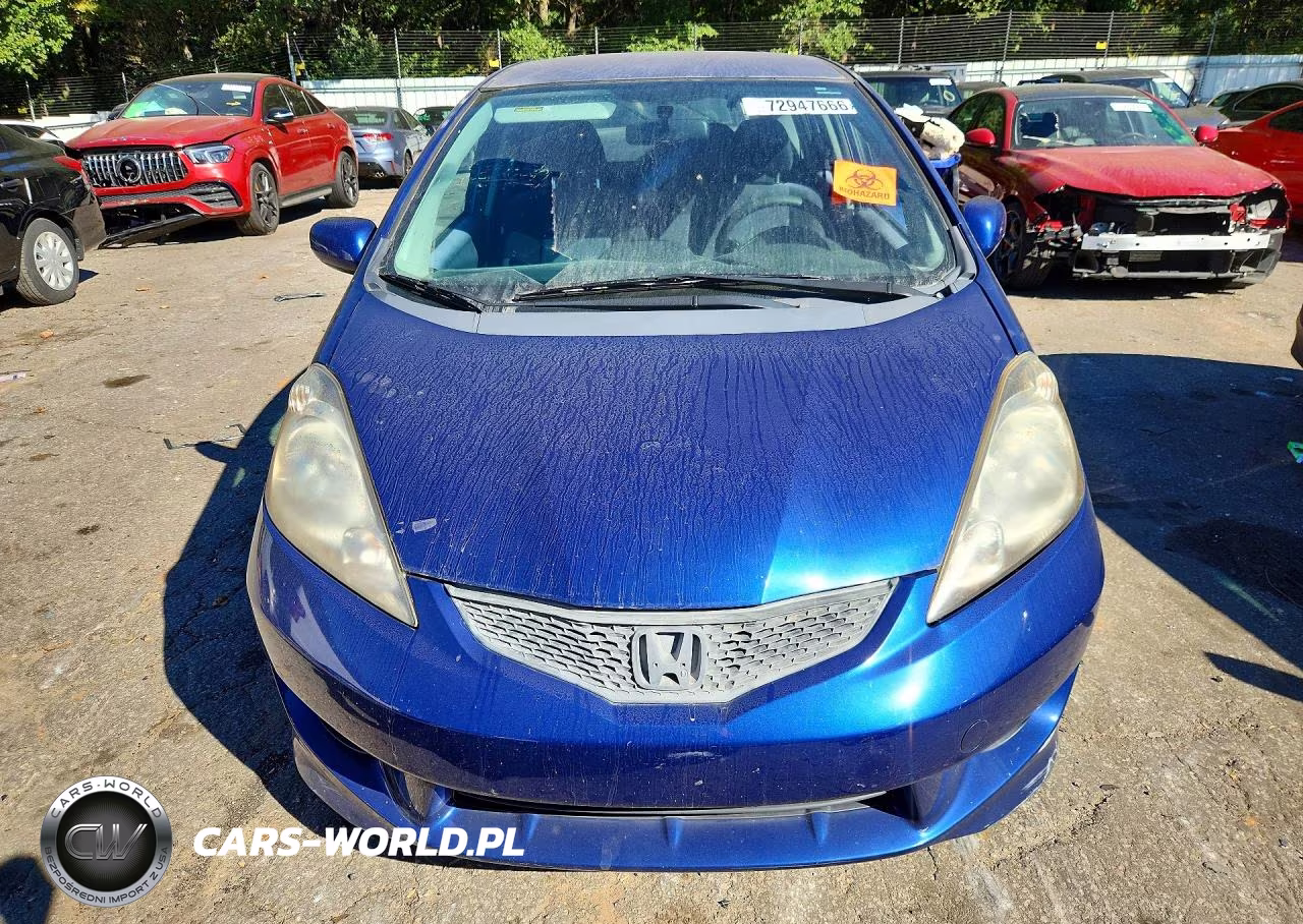 2010 Honda Fit Sport VIN:JHMGE8H46AC018023 - 5