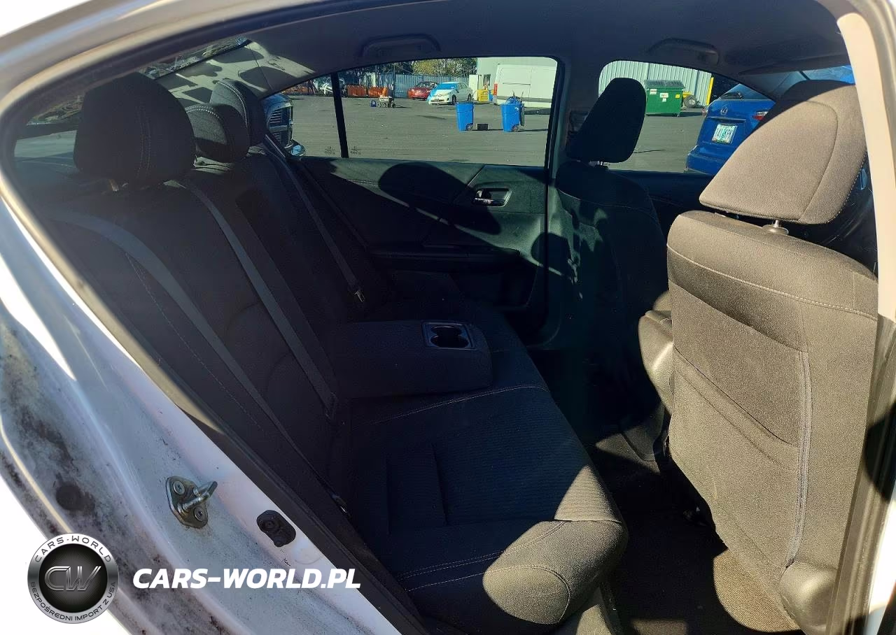 2015 Honda Accord Sport VIN:1HGCR2F59FA263643 - 10