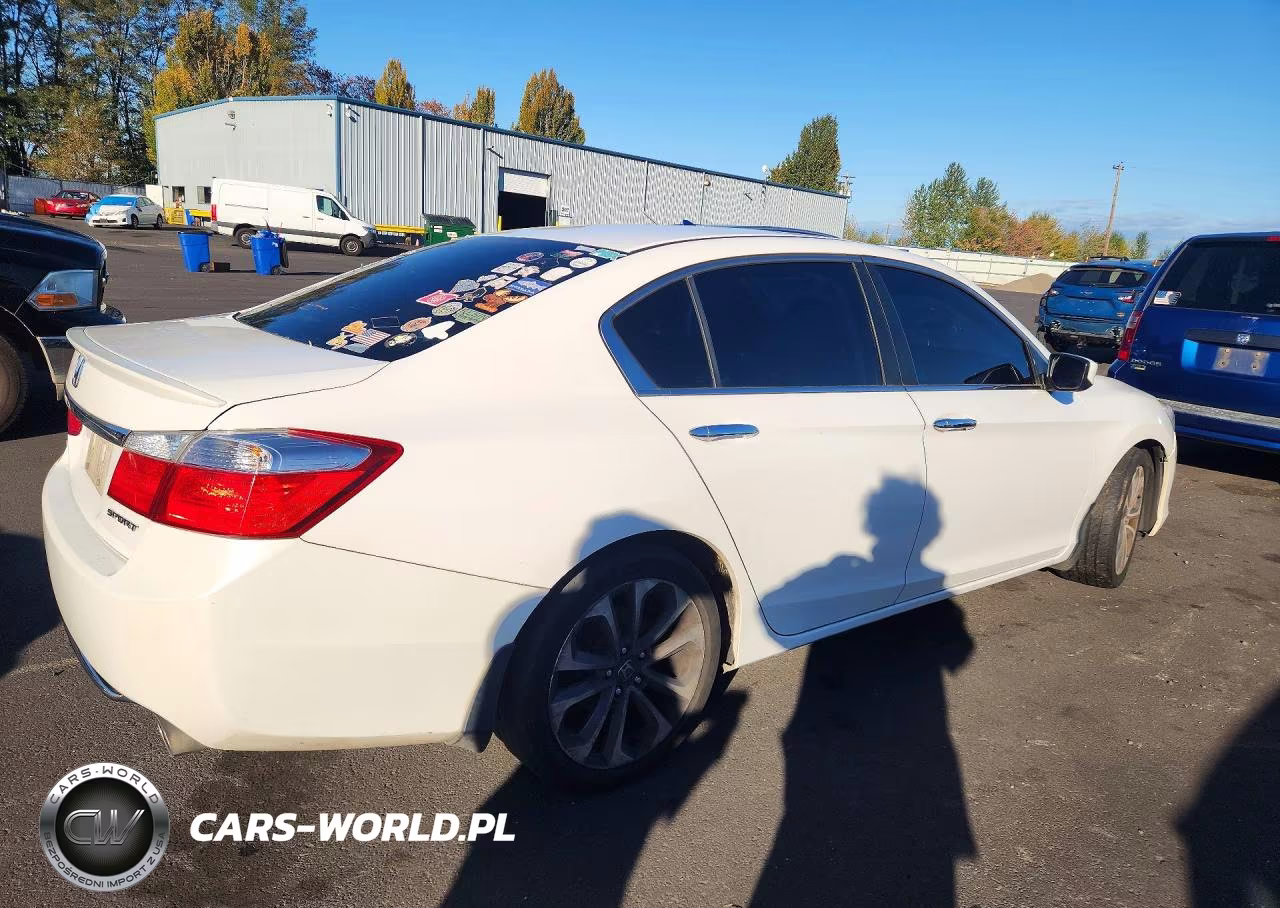 2015 Honda Accord Sport VIN:1HGCR2F59FA263643 - 3
