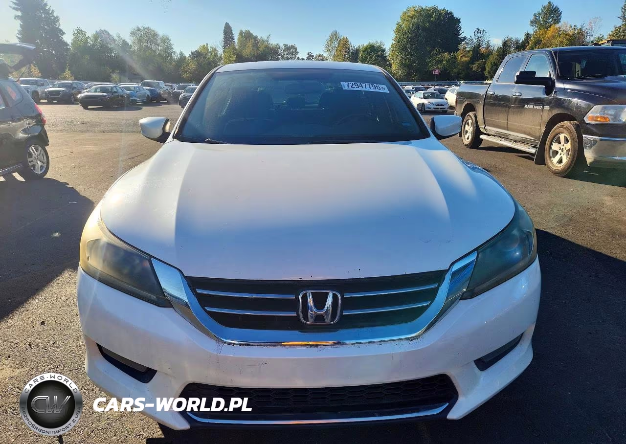 2015 Honda Accord Sport VIN:1HGCR2F59FA263643 - 5