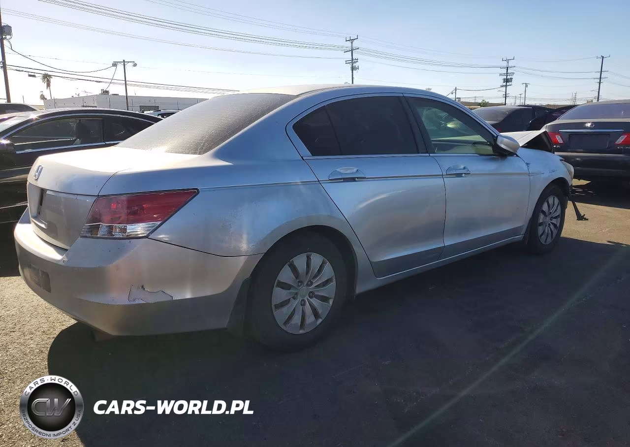 2008 Honda Accord Lx VIN:JHMCP26308C031263 - 3