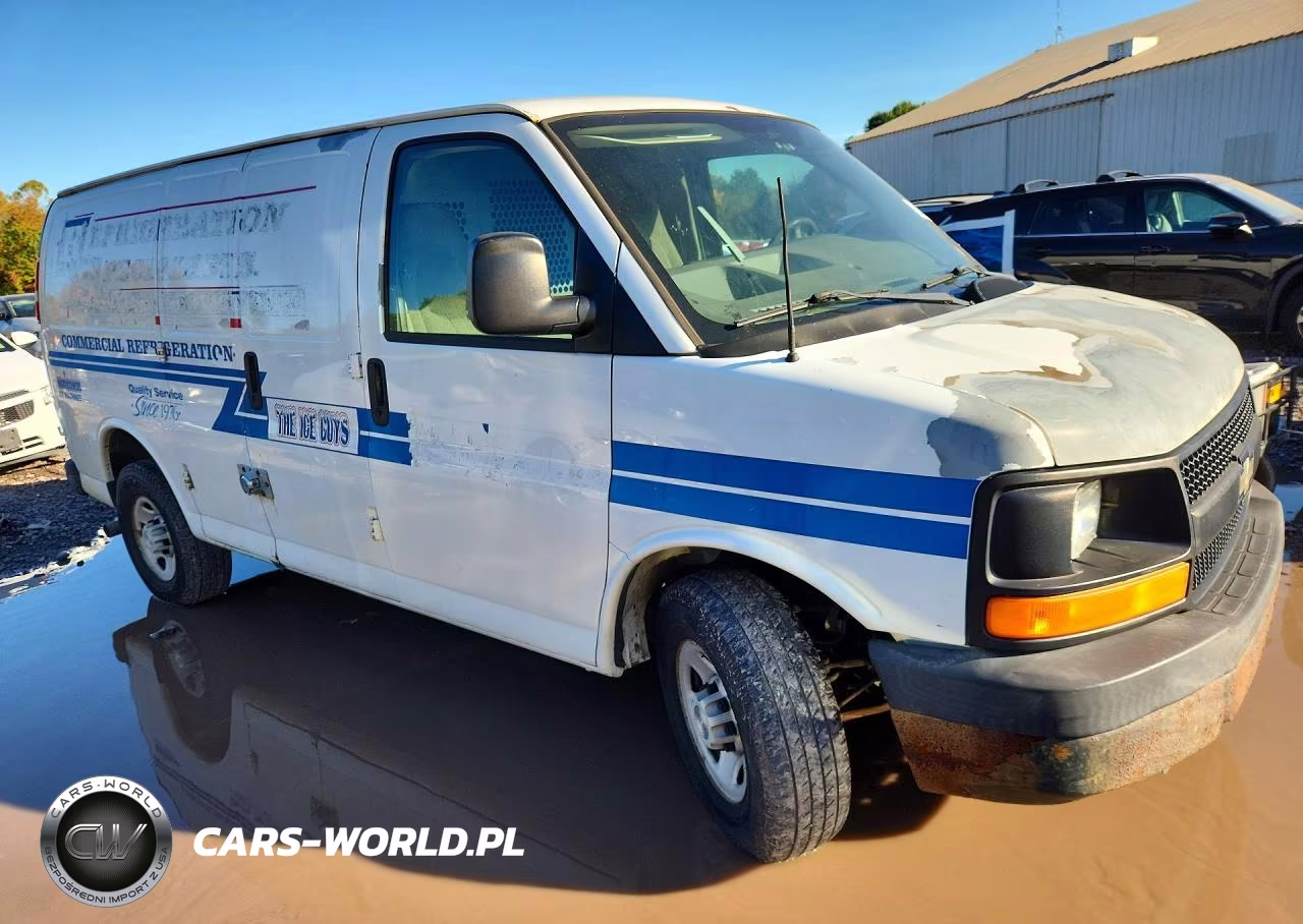 2009 Chevrolet Express G3500 VIN:1GCHG35C091133772 - 4