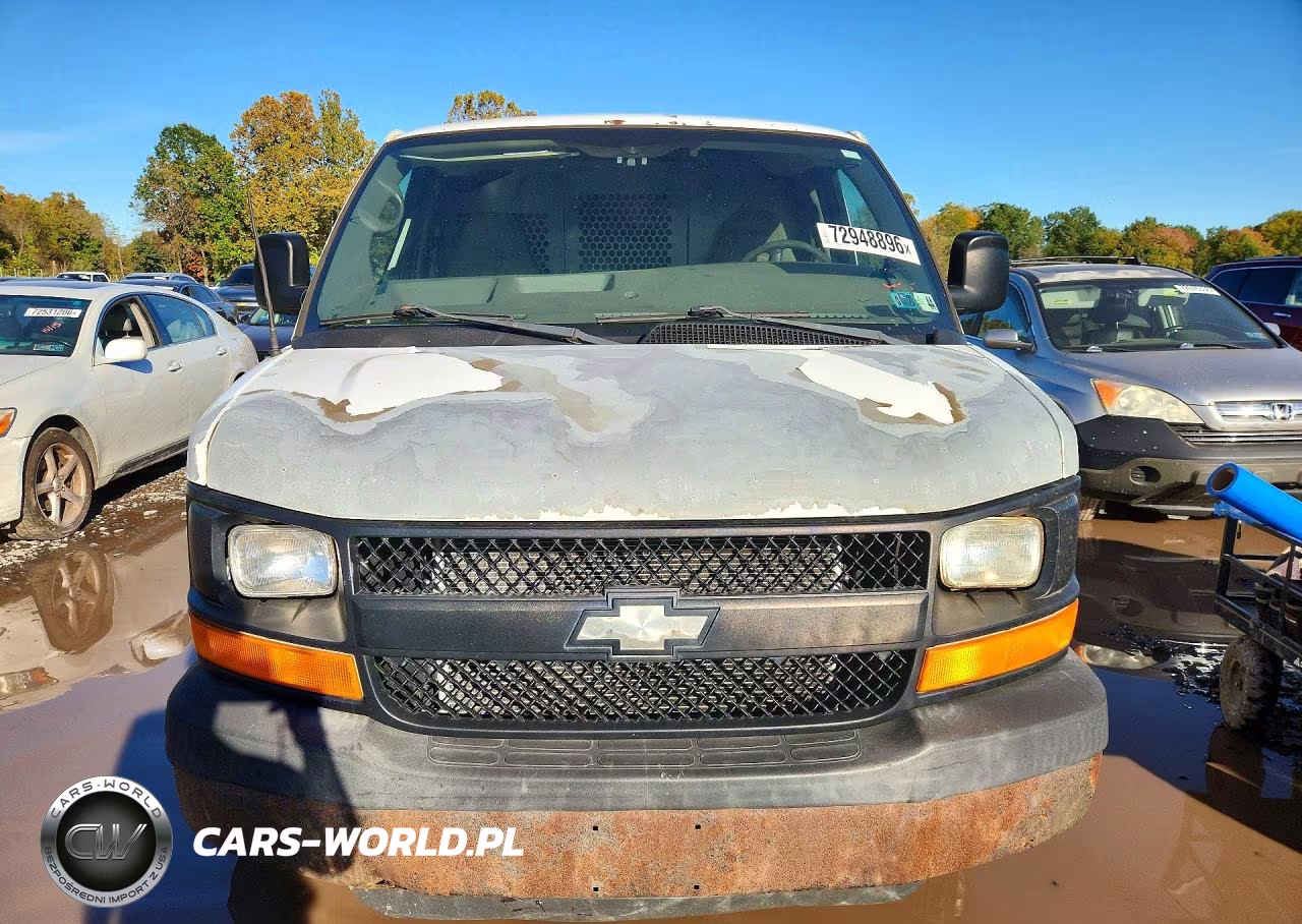 2009 Chevrolet Express G3500 VIN:1GCHG35C091133772 - 5