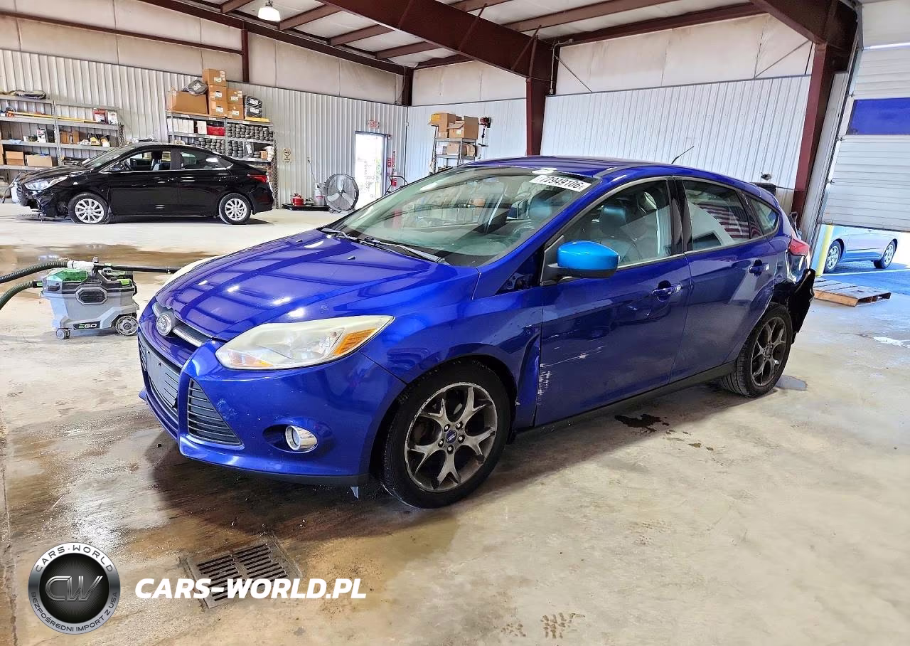2013 Ford Focus Se VIN:1FADP3K21DL198451 - 1