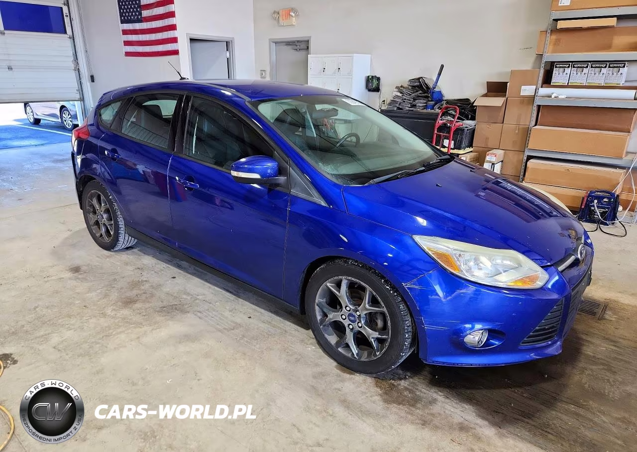 2013 Ford Focus Se VIN:1FADP3K21DL198451 - 4