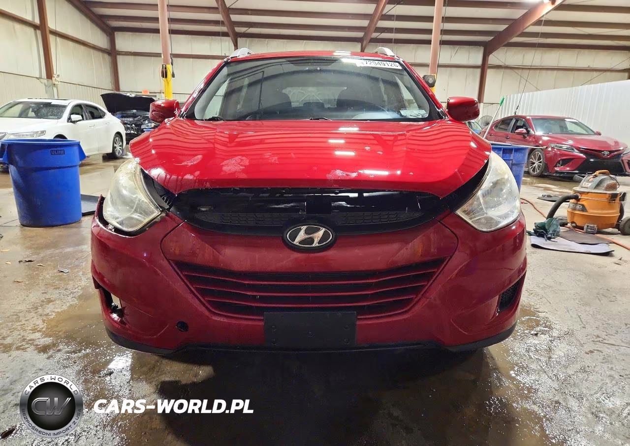 2010 Hyundai Tucson Gls VIN:KM8JU3AC5AU073826 - 5