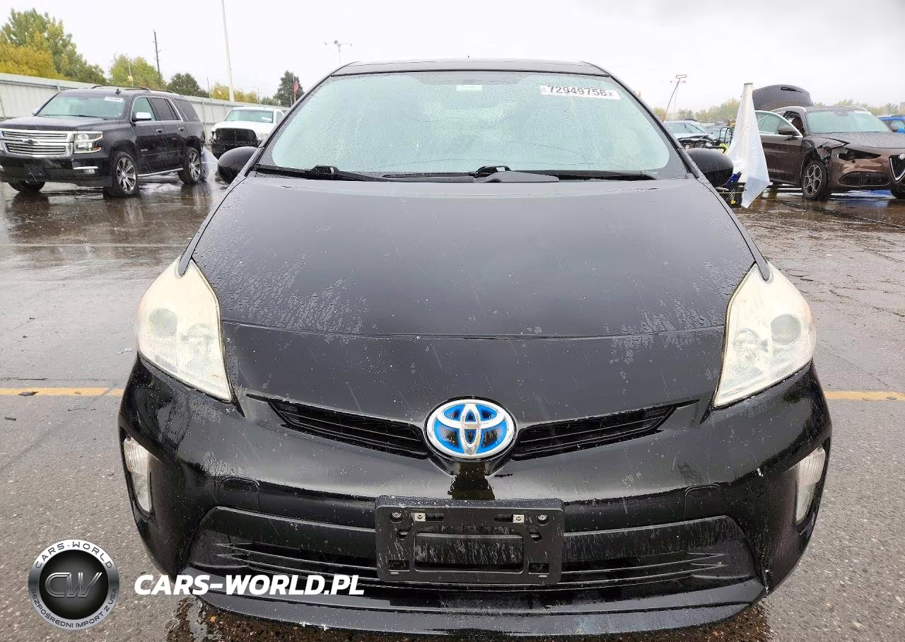 2012 Toyota Prius Three VIN:JTDKN3DU1C5405879 - 5