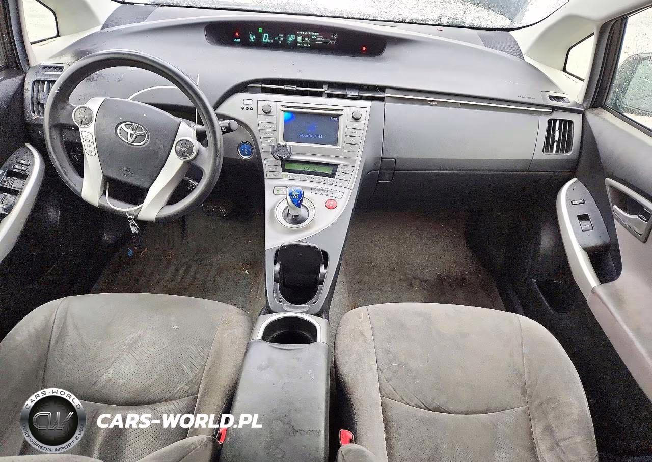 2012 Toyota Prius Three VIN:JTDKN3DU1C5405879 - 8
