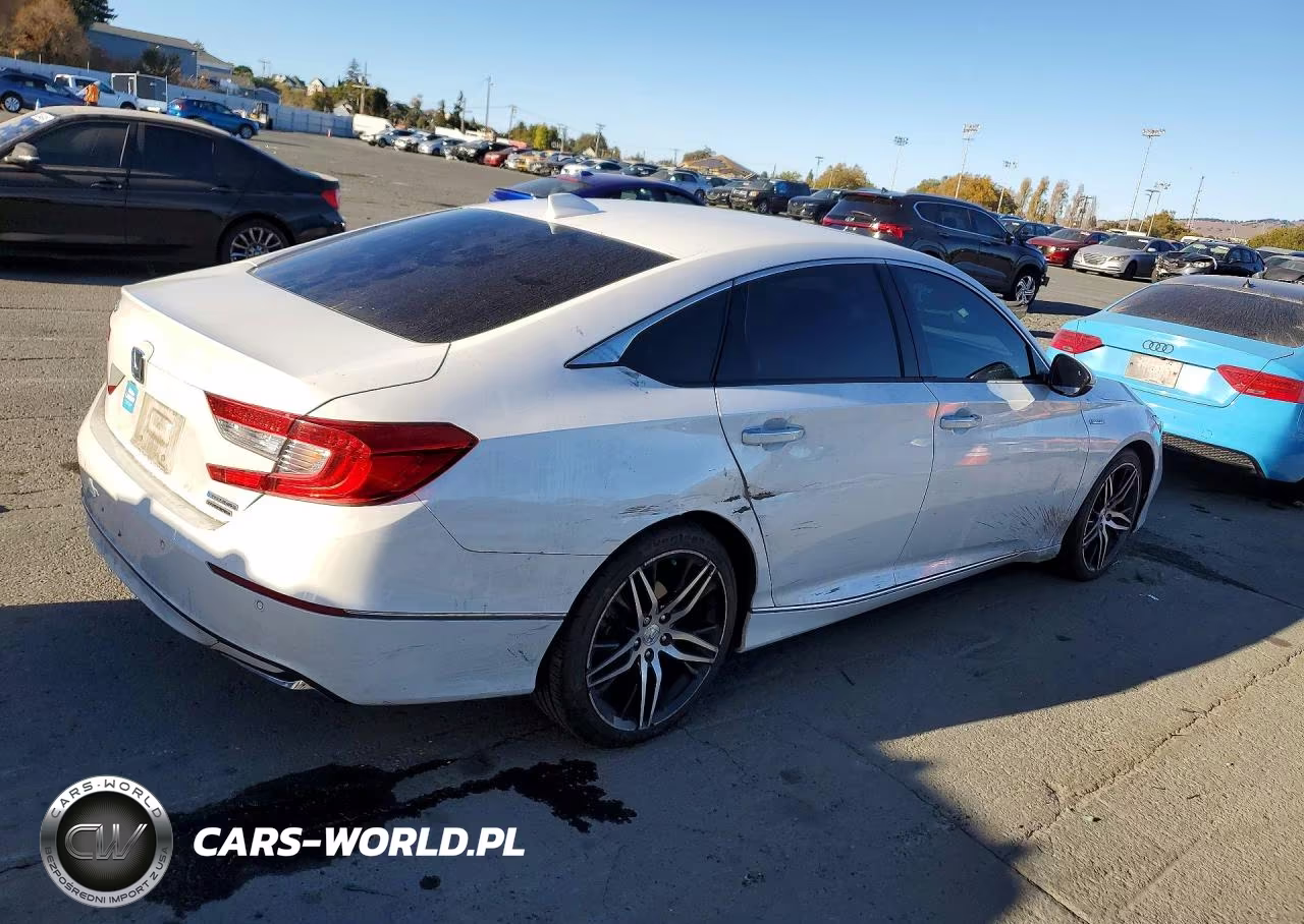 2022 Honda Accord Touring Hybrid VIN:1HGCV3F99NA022524 - 3