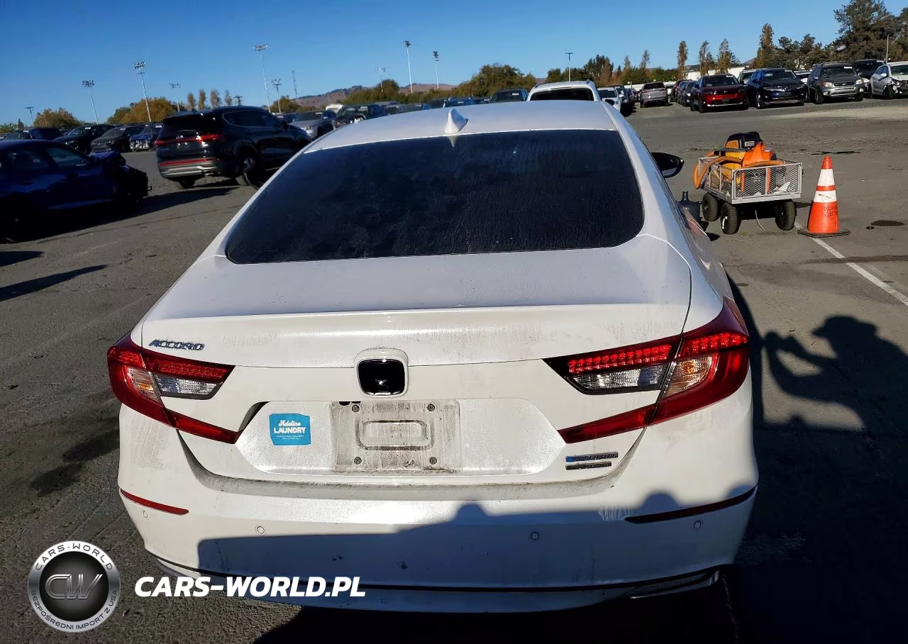 2022 Honda Accord Touring Hybrid VIN:1HGCV3F99NA022524 - 6