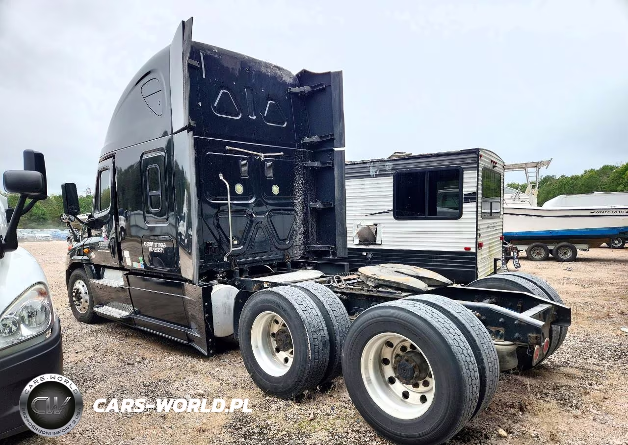 2014 Freightliner Cascadia Semi Truck VIN:3AKJGLD58ESFH3091 - 2