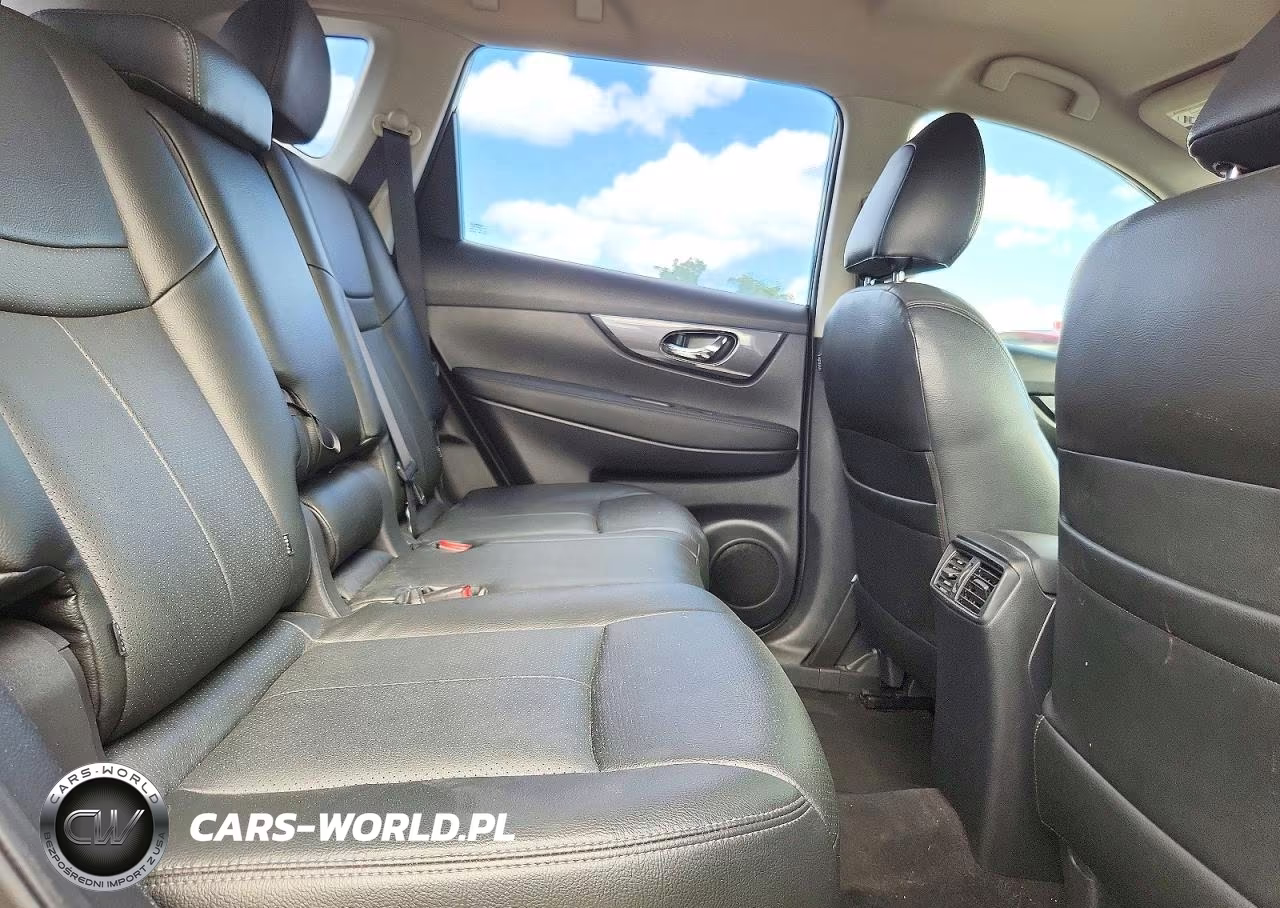 2017 Nissan Rogue S VIN:KNMAT2MT4HP617027 - 11