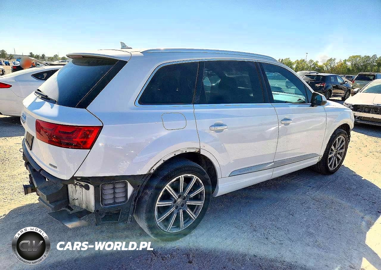 2018 Audi Q7 2.0T Premium VIN:WA1LHAF71JD053228 - 3