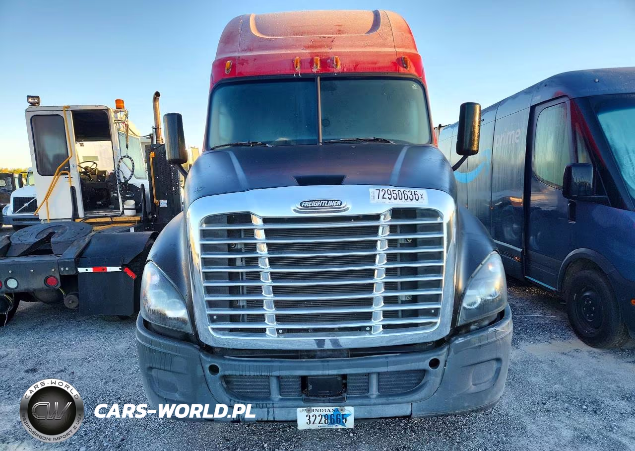 2015 Freightliner Cascadia 125 VIN:3AKJGLD51FSFP6758 - 5