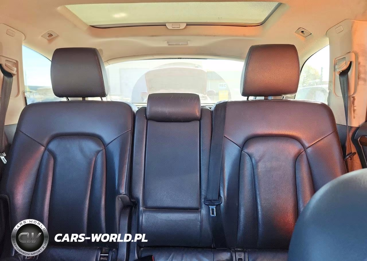 2014 Audi Q7 Premium Plus VIN:WA1LGAFE7ED020001 - 10