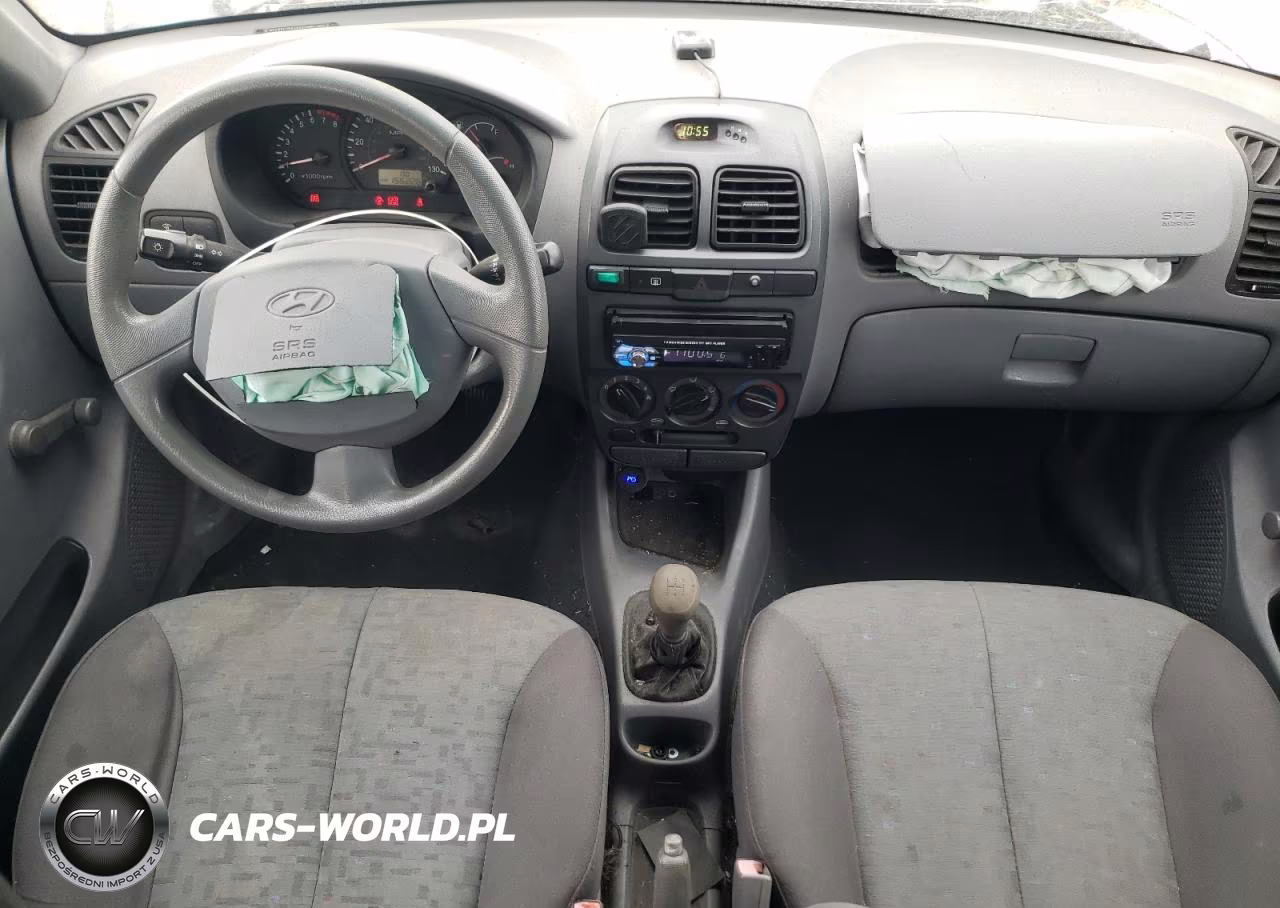 2005 Hyundai Accent Gs VIN:KMHCG35C45U340339 - 8