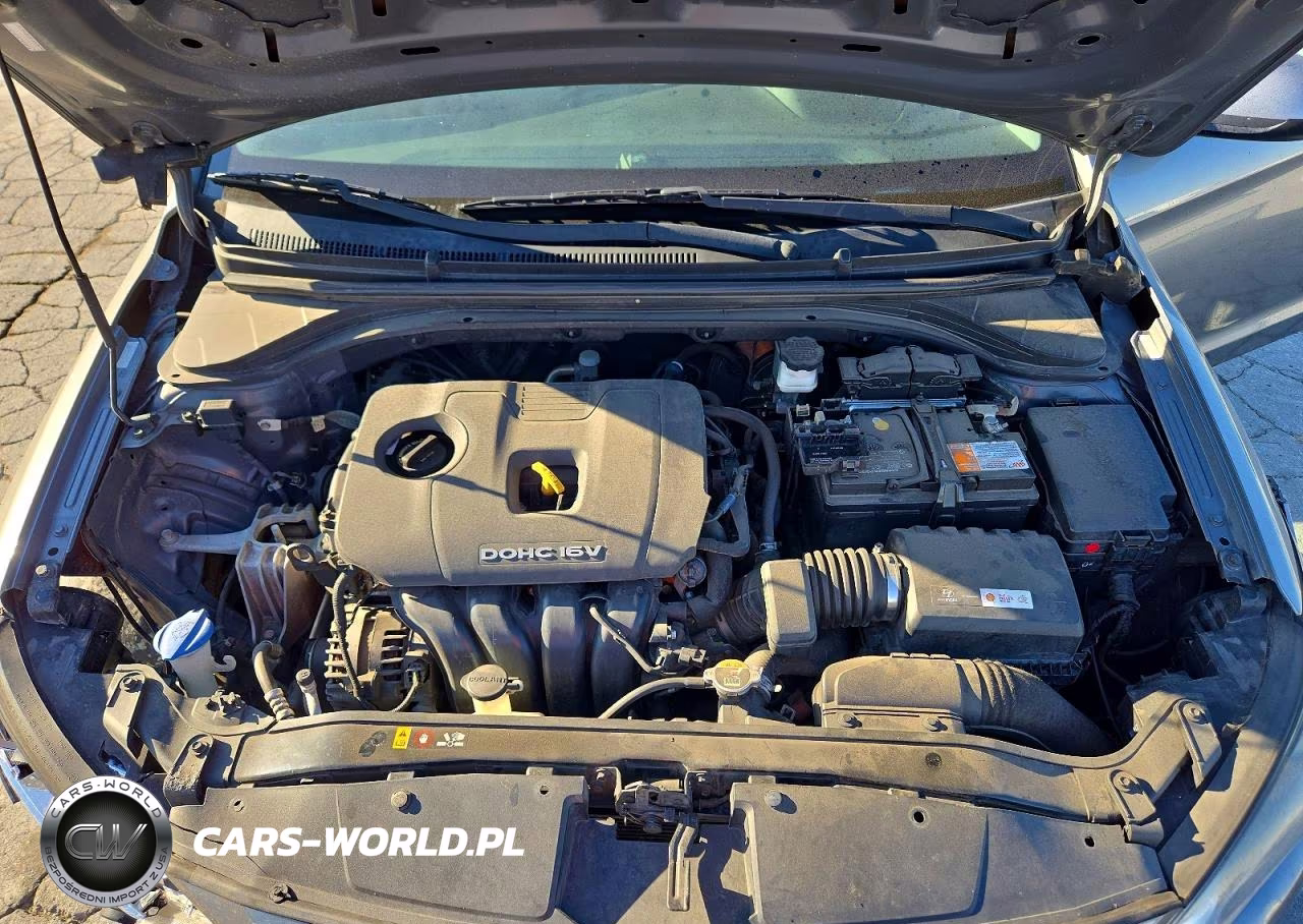 HYUNDAI ELANTRA SE VIN:KMHD74LF0HU075298 - 11