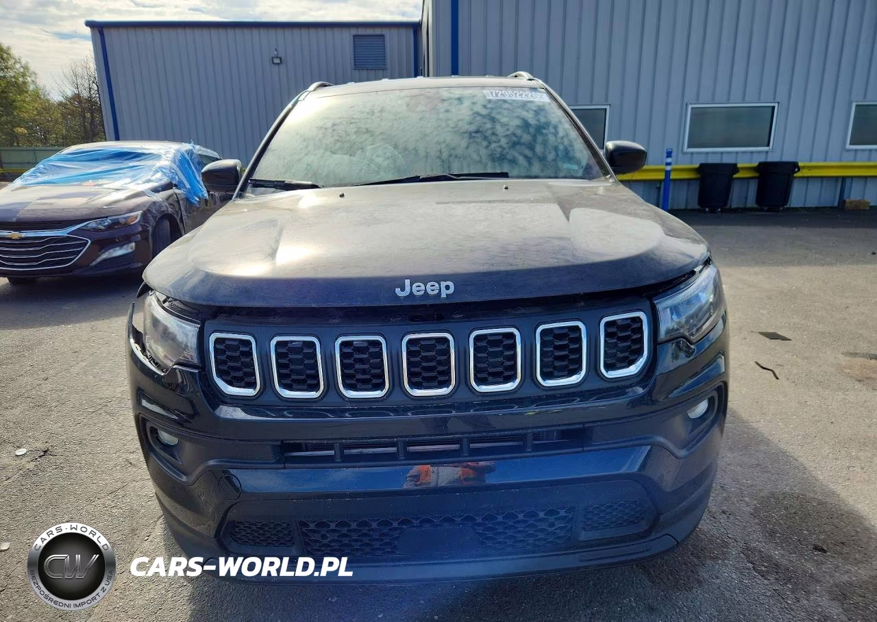 2025 Jeep Compass Latitude VIN:3C4NJDBN7ST595650 - 5