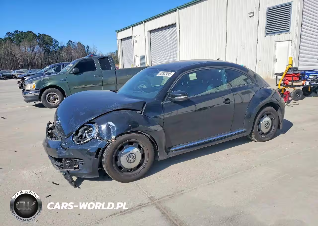 2013 Volkswagen Beetle