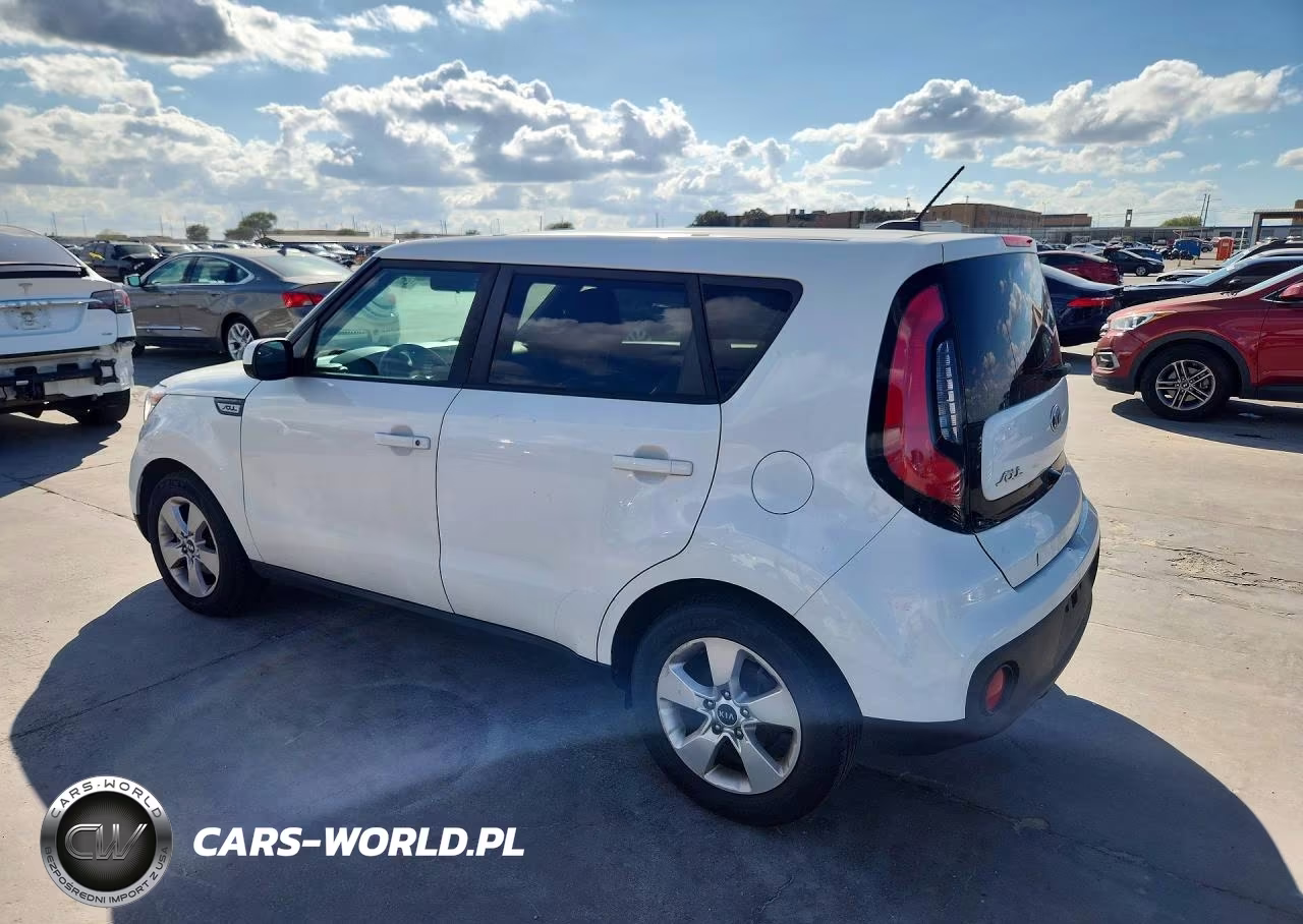2017 Kia Soul Base VIN:KNDJN2A24H7502272 - 2