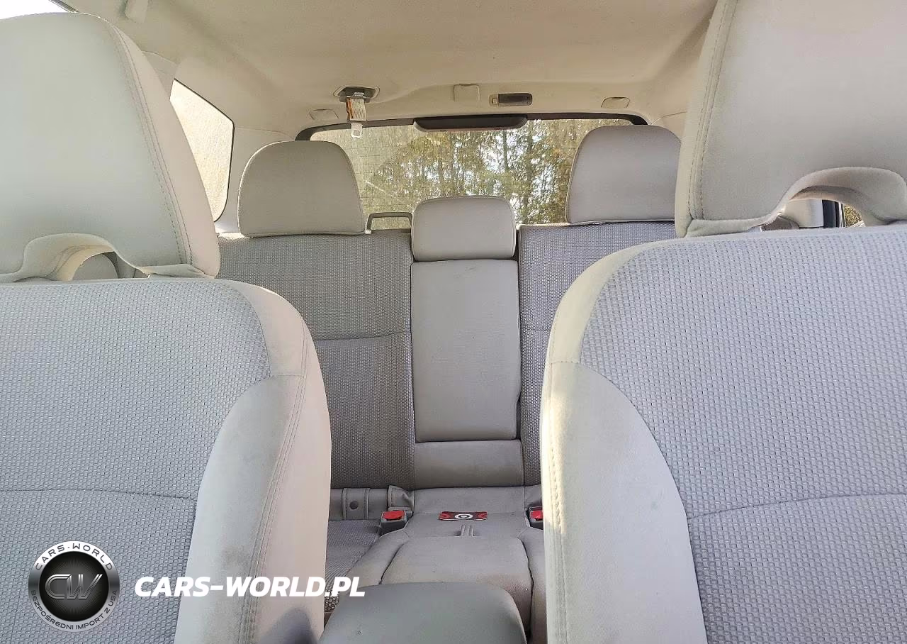 2013 Subaru Forester 2.5X Premium VIN:JF2SHADC8DH435403 - 10